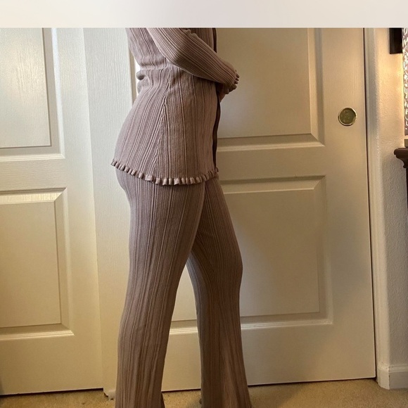 Tularosa Revolve ribbed cardigan and pant set S M - Picture 3 of 8